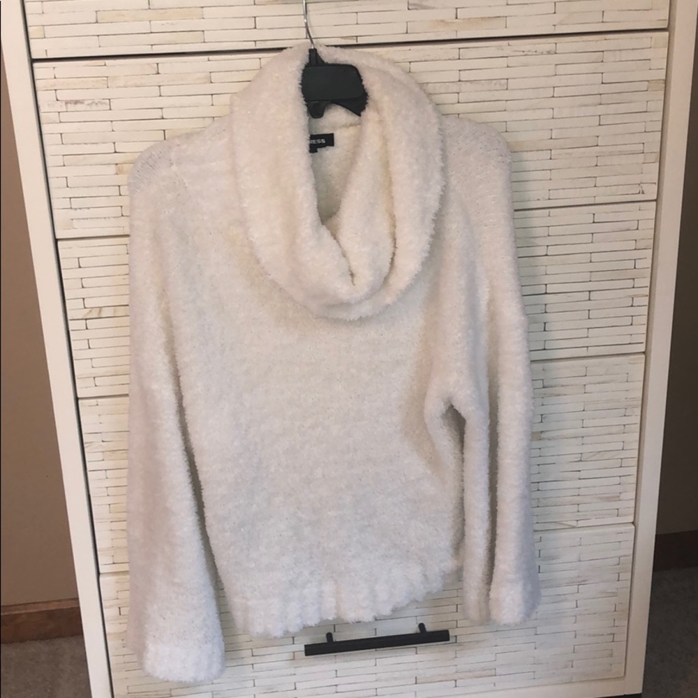 Oversized cotton turtle neck sweater